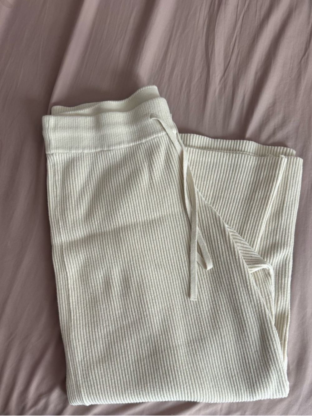 Women’s Abercrombie  Cream Ribbed Pull-On Pants